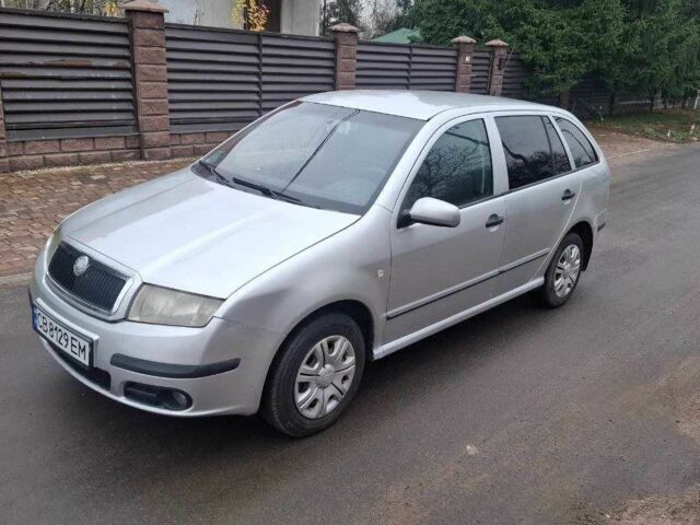 Сірий Шкода Фабія, об'ємом двигуна 1.4 л та пробігом 250 тис. км за 2850 $, фото 1 на Automoto.ua