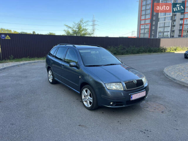 Шкода Фабия 2006 в Чернигове на Automoto.ua Серый Шкода Фабия, объемом двигателя 1.4 л и пробегом 196 тыс. км за 4900 $, фото 1 на Automoto.ua