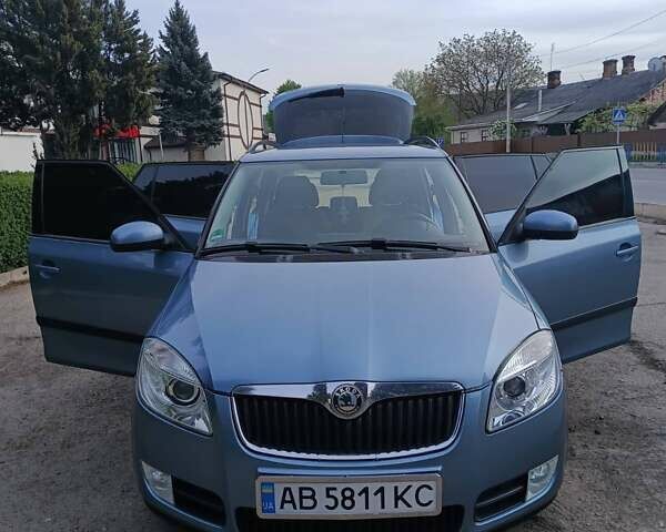 Сірий Шкода Фабія, об'ємом двигуна 1.39 л та пробігом 227 тис. км за 5150 $, фото 1 на Automoto.ua