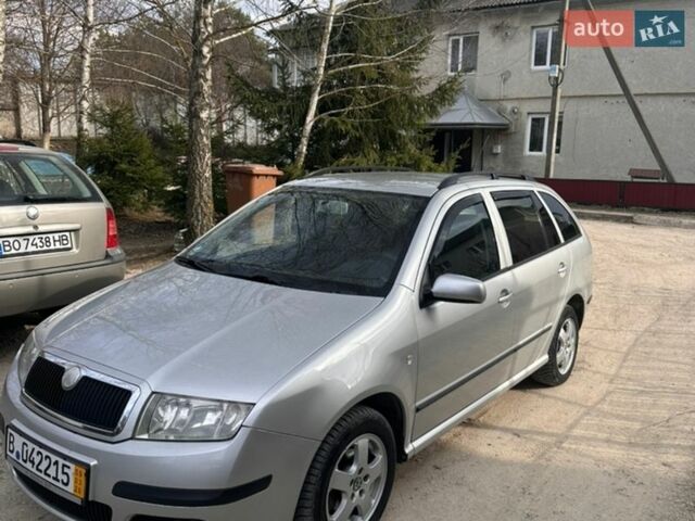 Сірий Шкода Фабія, об'ємом двигуна 1.39 л та пробігом 228 тис. км за 4999 $, фото 1 на Automoto.ua