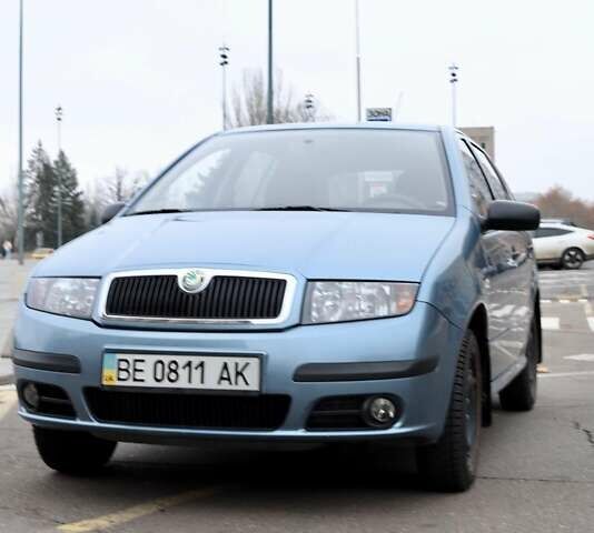 Серый Шкода Фабия, объемом двигателя 1.2 л и пробегом 89 тыс. км за 4800 $, фото 1 на Automoto.ua