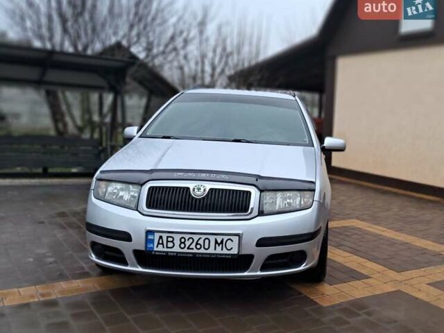 Сірий Шкода Фабія, об'ємом двигуна 1.4 л та пробігом 176 тис. км за 5350 $, фото 1 на Automoto.ua