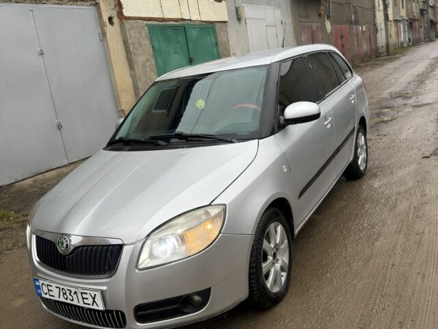 Сірий Шкода Фабія, об'ємом двигуна 1.4 л та пробігом 250 тис. км за 3600 $, фото 1 на Automoto.ua