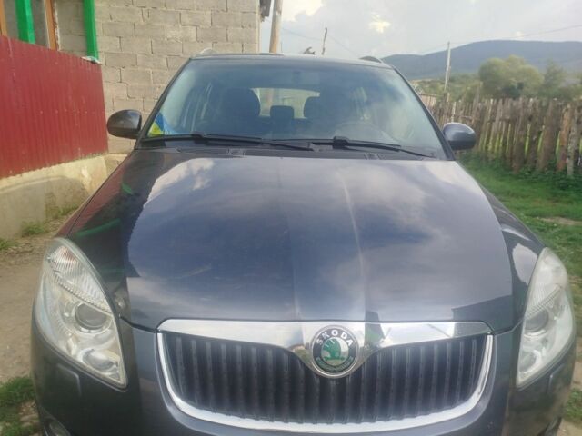 Сірий Шкода Фабія, об'ємом двигуна 1.2 л та пробігом 250 тис. км за 4700 $, фото 1 на Automoto.ua