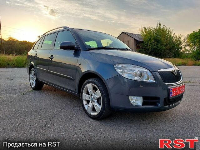 Серый Шкода Фабия, объемом двигателя 1.6 л и пробегом 175 тыс. км за 6300 $, фото 1 на Automoto.ua