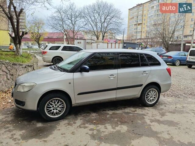 Сірий Шкода Фабія, об'ємом двигуна 1.9 л та пробігом 410 тис. км за 4900 $, фото 1 на Automoto.ua