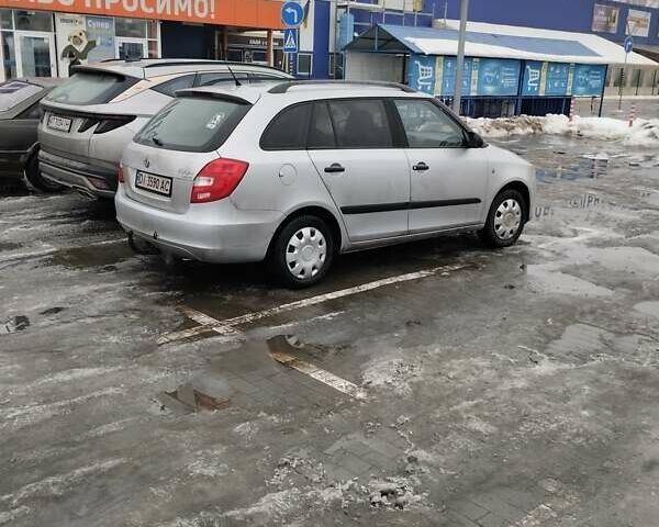 Сірий Шкода Фабія, об'ємом двигуна 1.2 л та пробігом 180 тис. км за 5150 $, фото 1 на Automoto.ua