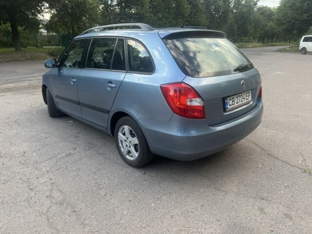 Сірий Шкода Фабія, об'ємом двигуна 1.4 л та пробігом 267 тис. км за 4503 $, фото 1 на Automoto.ua