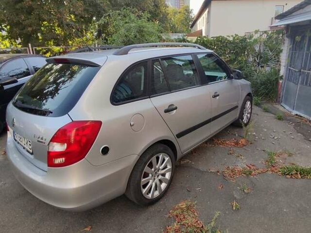 Сірий Шкода Фабія, об'ємом двигуна 1.2 л та пробігом 222 тис. км за 4880 $, фото 1 на Automoto.ua
