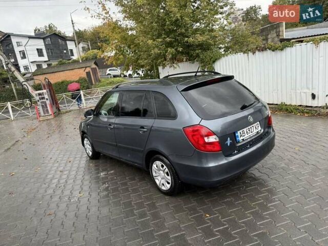 Сірий Шкода Фабія, об'ємом двигуна 1.39 л та пробігом 290 тис. км за 4650 $, фото 1 на Automoto.ua