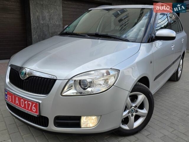 Серый Шкода Фабия, объемом двигателя 1.6 л и пробегом 210 тыс. км за 6699 $, фото 1 на Automoto.ua