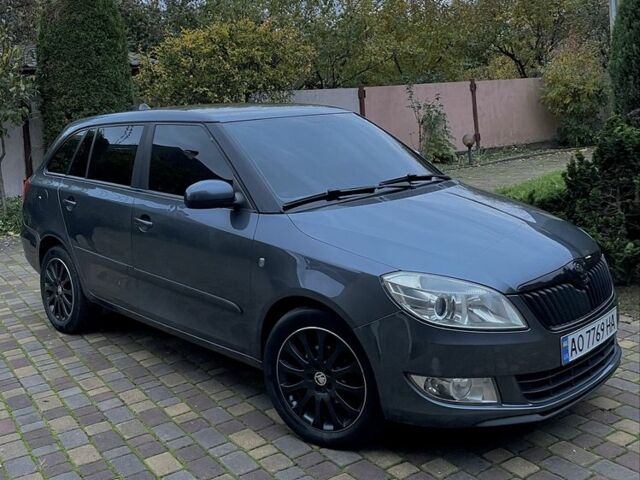 Серый Шкода Фабия, объемом двигателя 1.6 л и пробегом 373 тыс. км за 5199 $, фото 1 на Automoto.ua