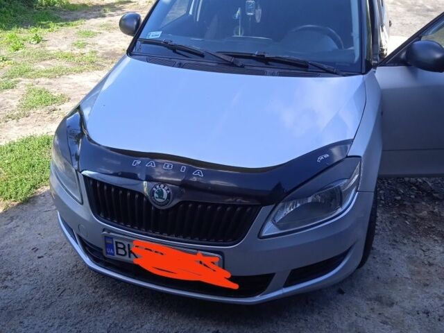 Серый Шкода Фабия, объемом двигателя 0 л и пробегом 2 тыс. км за 4467 $, фото 1 на Automoto.ua