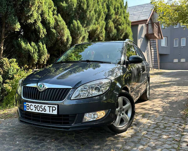 Шкода Фабия 2011 в Львове на Automoto.ua Серый Шкода Фабия, объемом двигателя 1.2 л и пробегом 184 тыс. км за 5599 $, фото 1 на Automoto.ua