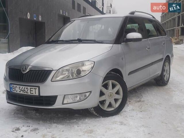 Сірий Шкода Фабія, об'ємом двигуна 1.6 л та пробігом 310 тис. км за 4850 $, фото 1 на Automoto.ua