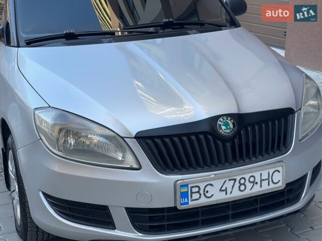 Серый Шкода Фабия, объемом двигателя 1.6 л и пробегом 299 тыс. км за 5450 $, фото 1 на Automoto.ua