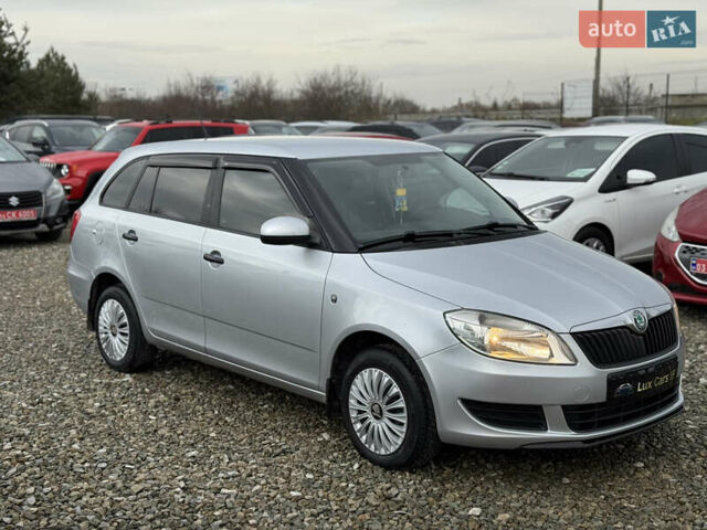 Сірий Шкода Фабія, об'ємом двигуна 1.6 л та пробігом 233 тис. км за 5500 $, фото 1 на Automoto.ua