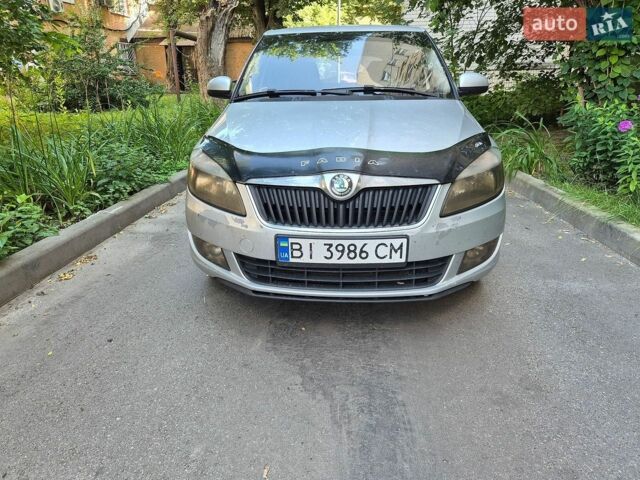 Сірий Шкода Фабія, об'ємом двигуна 1.4 л та пробігом 315 тис. км за 4300 $, фото 1 на Automoto.ua