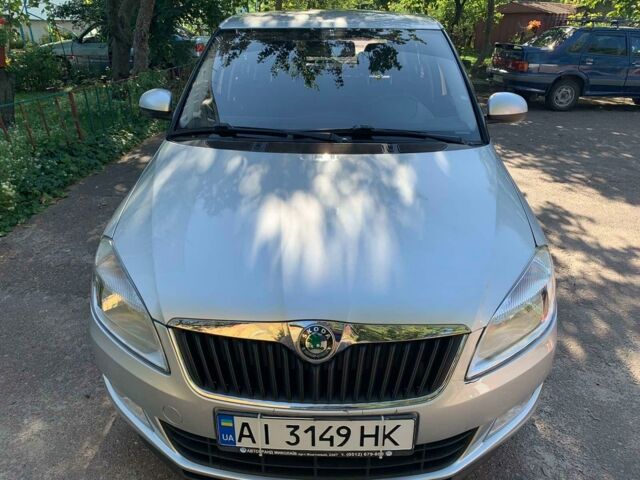 Сірий Шкода Фабія, об'ємом двигуна 1.2 л та пробігом 124 тис. км за 6200 $, фото 1 на Automoto.ua