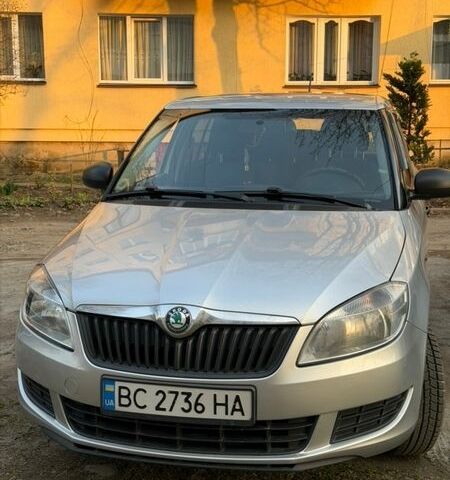 Серый Шкода Фабия, объемом двигателя 1.39 л и пробегом 372 тыс. км за 5700 $, фото 1 на Automoto.ua