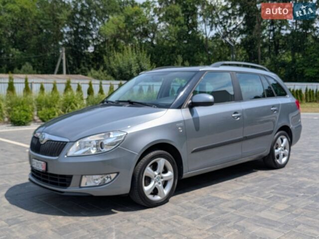 Сірий Шкода Фабія, об'ємом двигуна 1.2 л та пробігом 179 тис. км за 7750 $, фото 1 на Automoto.ua