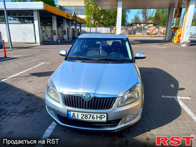 Сірий Шкода Фабія, об'ємом двигуна 1.4 л та пробігом 240 тис. км за 5650 $, фото 1 на Automoto.ua