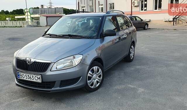 Сірий Шкода Фабія, об'ємом двигуна 1.6 л та пробігом 155 тис. км за 7200 $, фото 1 на Automoto.ua