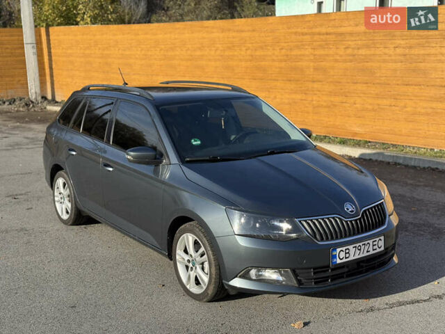 Сірий Шкода Фабія, об'ємом двигуна 1.42 л та пробігом 179 тис. км за 8300 $, фото 1 на Automoto.ua