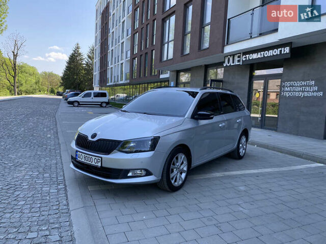 Сірий Шкода Фабія, об'ємом двигуна 1.42 л та пробігом 154 тис. км за 11500 $, фото 1 на Automoto.ua