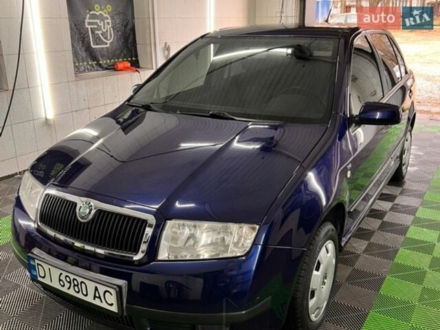Синій Шкода Фабія, об'ємом двигуна 1.4 л та пробігом 50 тис. км за 3800 $, фото 1 на Automoto.ua