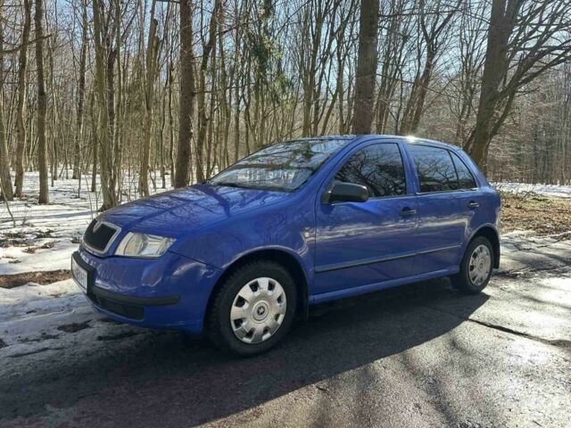 Синий Шкода Фабия, объемом двигателя 1.4 л и пробегом 249 тыс. км за 2800 $, фото 1 на Automoto.ua