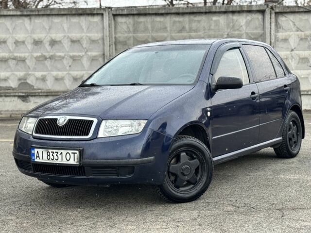 Синій Шкода Фабія, об'ємом двигуна 1.4 л та пробігом 245 тис. км за 2300 $, фото 1 на Automoto.ua