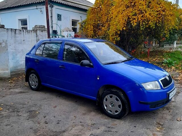 Синій Шкода Фабія, об'ємом двигуна 1.4 л та пробігом 230 тис. км за 3500 $, фото 1 на Automoto.ua