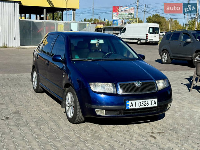 Синій Шкода Фабія, об'ємом двигуна 2 л та пробігом 445 тис. км за 3700 $, фото 1 на Automoto.ua
