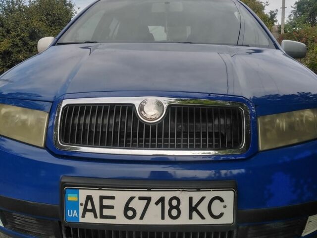 Синий Шкода Фабия, объемом двигателя 0 л и пробегом 260 тыс. км за 3400 $, фото 1 на Automoto.ua