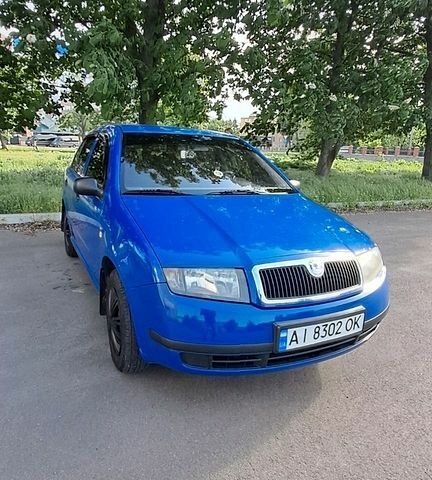Синий Шкода Фабия, объемом двигателя 1.2 л и пробегом 224 тыс. км за 3000 $, фото 1 на Automoto.ua