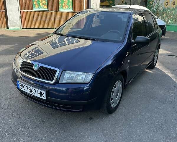 Синій Шкода Фабія, об'ємом двигуна 1.2 л та пробігом 140 тис. км за 3350 $, фото 1 на Automoto.ua