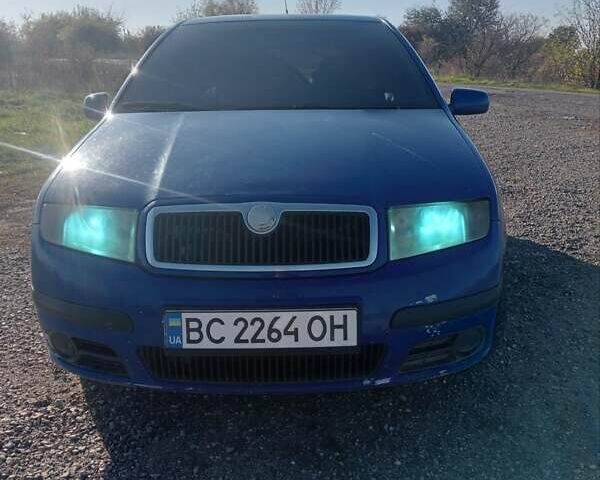 Синий Шкода Фабия, объемом двигателя 0 л и пробегом 308 тыс. км за 3400 $, фото 1 на Automoto.ua