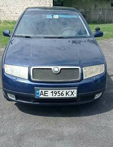 Синий Шкода Фабия, объемом двигателя 1.2 л и пробегом 104 тыс. км за 4200 $, фото 1 на Automoto.ua