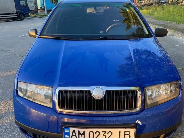 Синій Шкода Фабія, об'ємом двигуна 1.2 л та пробігом 300 тис. км за 2650 $, фото 1 на Automoto.ua