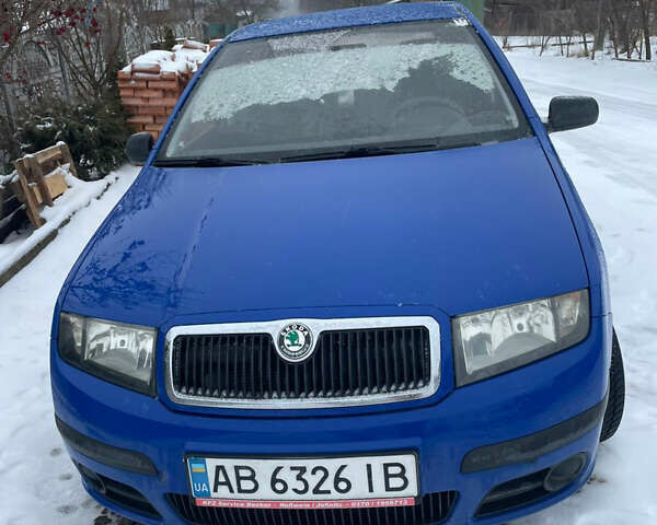 Синій Шкода Фабія, об'ємом двигуна 1.2 л та пробігом 177 тис. км за 3200 $, фото 1 на Automoto.ua