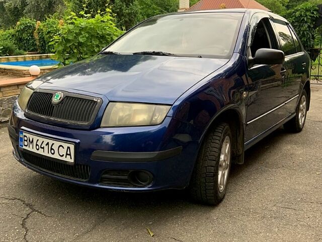 Синий Шкода Фабия, объемом двигателя 1.2 л и пробегом 155 тыс. км за 2900 $, фото 1 на Automoto.ua