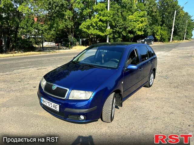 Синій Шкода Фабія, об'ємом двигуна 1.4 л та пробігом 260 тис. км за 3700 $, фото 1 на Automoto.ua