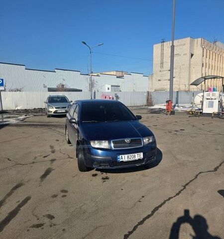 Синий Шкода Фабия, объемом двигателя 1.2 л и пробегом 277 тыс. км за 3000 $, фото 1 на Automoto.ua