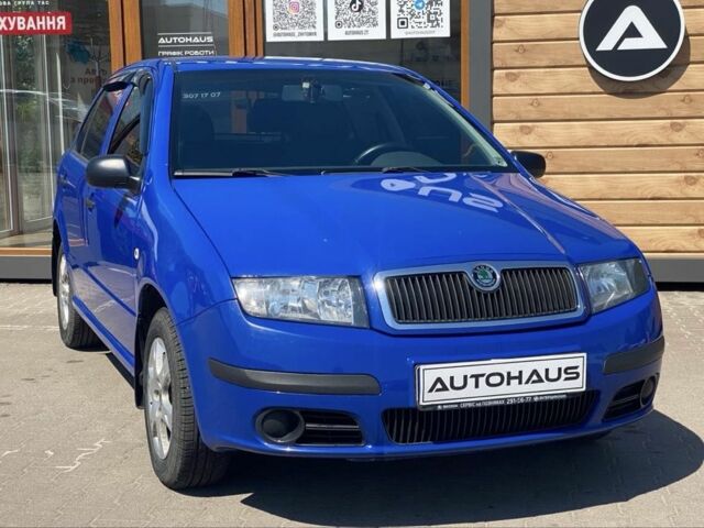 Синій Шкода Фабія, об'ємом двигуна 1.2 л та пробігом 177 тис. км за 3800 $, фото 1 на Automoto.ua