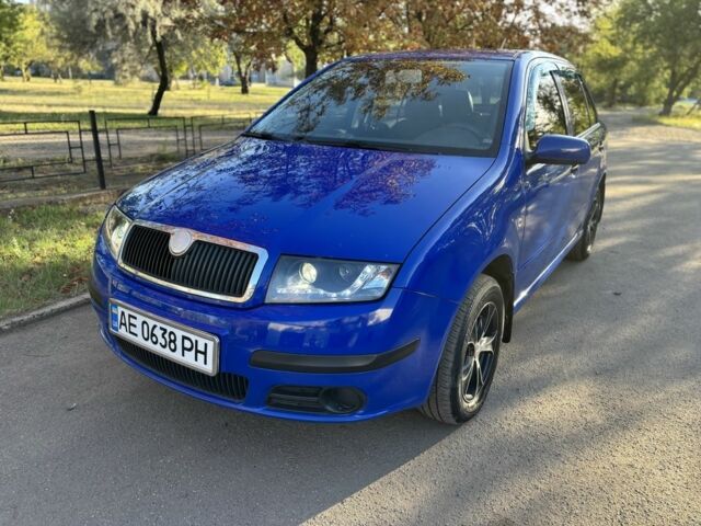 Синій Шкода Фабія, об'ємом двигуна 1.4 л та пробігом 220 тис. км за 4650 $, фото 1 на Automoto.ua