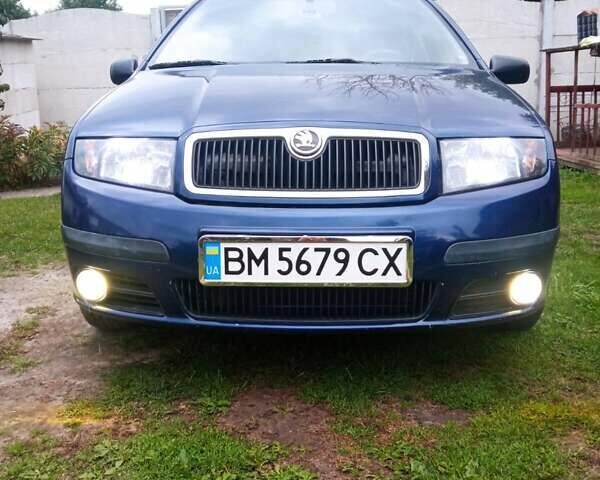 Синий Шкода Фабия, объемом двигателя 1.2 л и пробегом 138 тыс. км за 4500 $, фото 1 на Automoto.ua