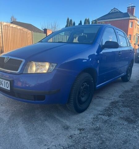 Синий Шкода Фабия, объемом двигателя 1.2 л и пробегом 292 тыс. км за 3200 $, фото 1 на Automoto.ua