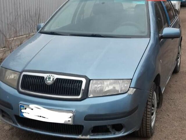 Синій Шкода Фабія, об'ємом двигуна 1.2 л та пробігом 229 тис. км за 3700 $, фото 1 на Automoto.ua
