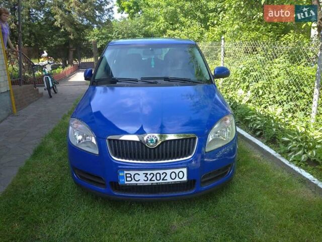 Синій Шкода Фабія, об'ємом двигуна 1.2 л та пробігом 218 тис. км за 4400 $, фото 1 на Automoto.ua